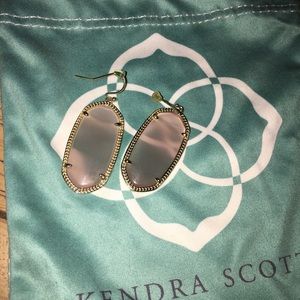 Kendra Scott Elle Earrings